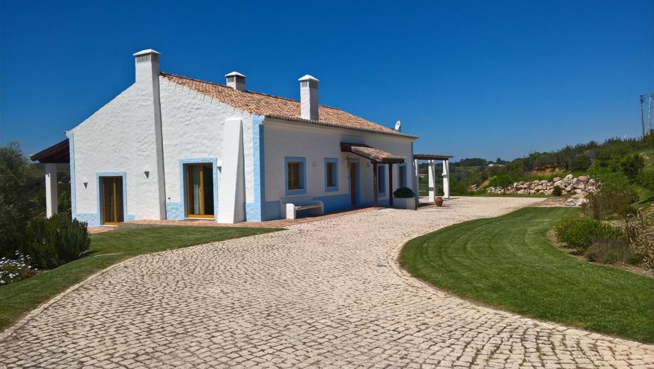 Monte Da Sapaleira Guest House อัลเจซูร์ ภายนอก รูปภาพ