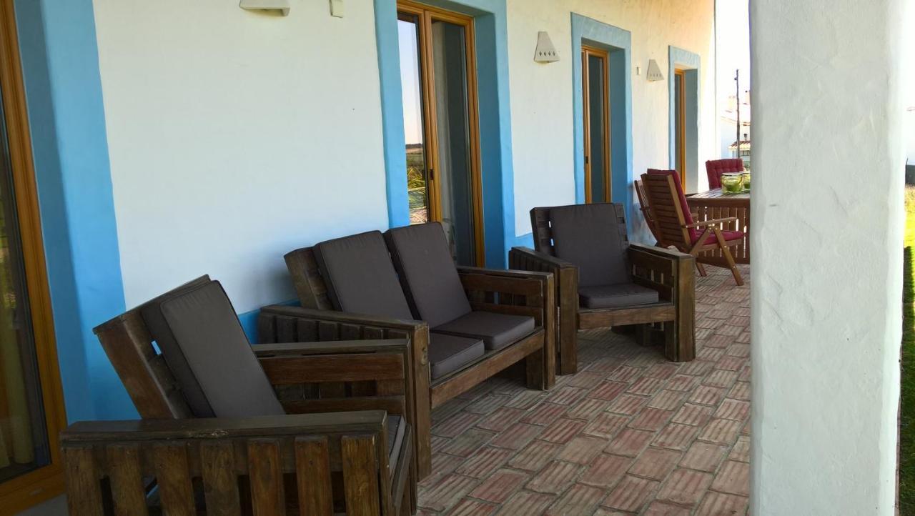 Monte Da Sapaleira Guest House อัลเจซูร์ ภายนอก รูปภาพ